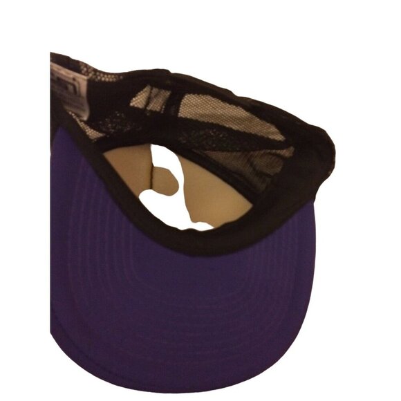 On the 8th Day God Created Marines Vintage Trucker Hat Snap back - Picture 4 of 4